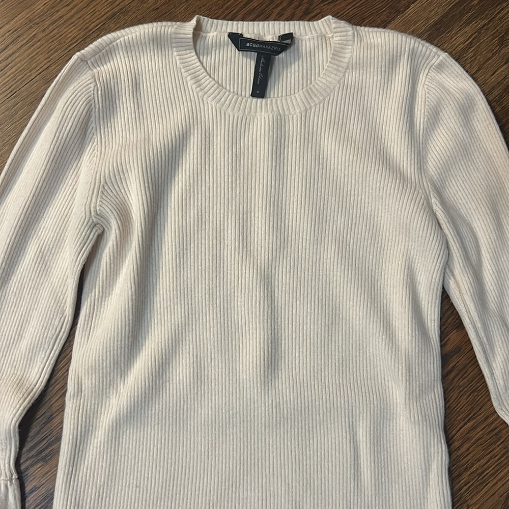 BCBGMaxAzria Cream Bell Sleeve Blouse - Picture 4 of 8